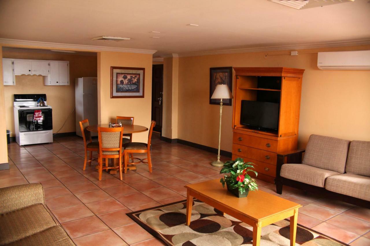 Heritage Hotel St. John's Екстер'єр фото